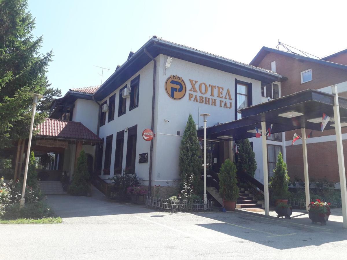 Hotel Ravni Gaj Knic Extérieur photo